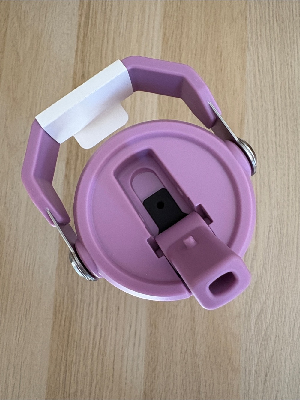 Stanley The IceFlow Bottle with Flip Straw Lid | 24 OZ (Lilac) - Picture 5 of 9
